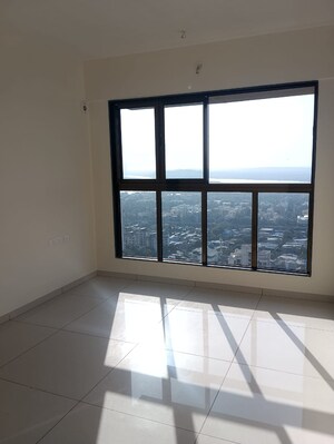 Room in 2 BHK Apartment at Chandak 34 Park Estate, Goregaon West – for Rent