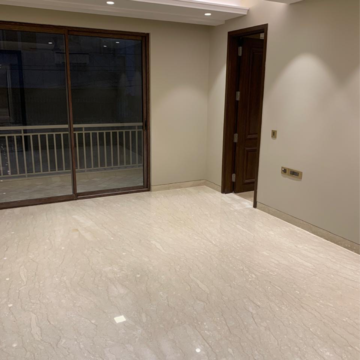Room in 4 BHK Builder Floor at Shanti Niketan – for Sale