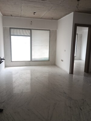 Room in 4 BHK Apartment at Laxmi Raajvilas, Goregaon West – for Rent