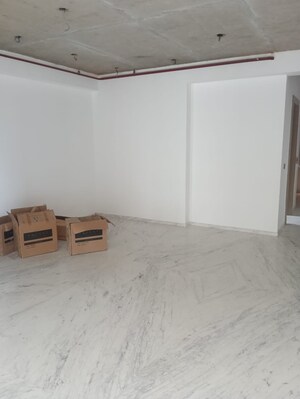 Bedroom in 4 BHK Apartment at Laxmi Raajvilas, Goregaon West – for Rent