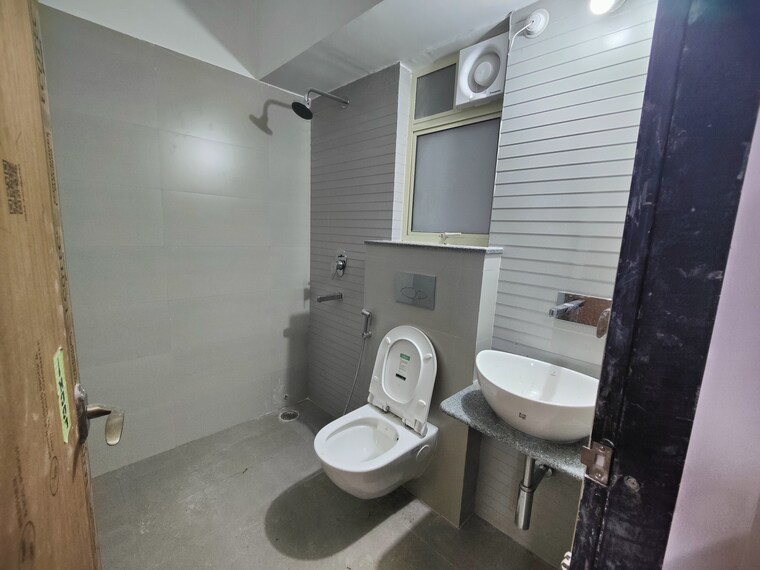 Bathroom, matigara 2 Bedroom 1200 Sq.Ft. Apartment In Matigara Siliguri 9305265