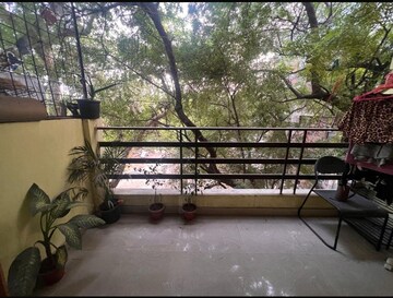 Gym in 1 BHK Builder Floor at Lado Sarai – for Rent