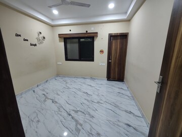 Bedroom in 3 BHK Apartment at Sevoke Road – for Rent