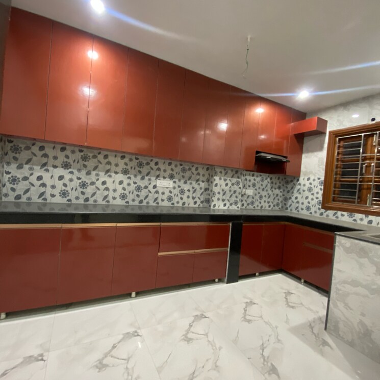 Kitchen, chattarpur 3 Bedroom 1100 Sq.Ft. Builder Floor In Chattarpur Delhi 9305298