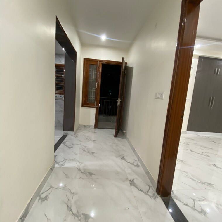 undefined, chattarpur 3 Bedroom 1100 Sq.Ft. Builder Floor In Chattarpur Delhi 9305298