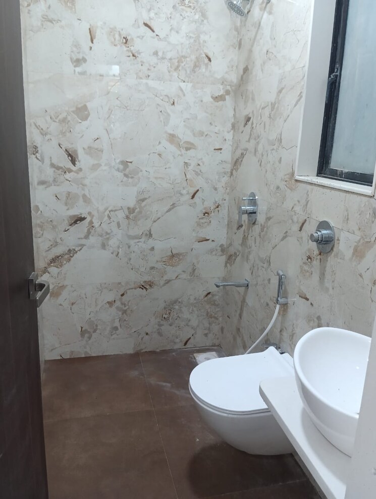 Bathroom, ambrapali-apartment 2 Bedroom 920 Sq.Ft. Apartment In Malad West Mumbai 9305339