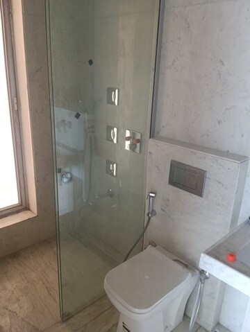 Bathroom in 4 BHK Apartment at Laxmi Raajvilas, Goregaon West – for Sale