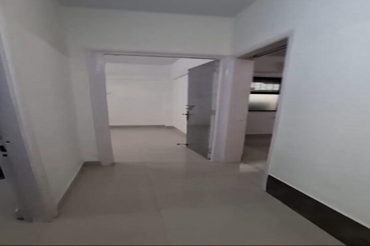 Room, seven-bungalow 2 Bedroom 790 Sq.Ft. Apartment In Andheri West Mumbai 9305340