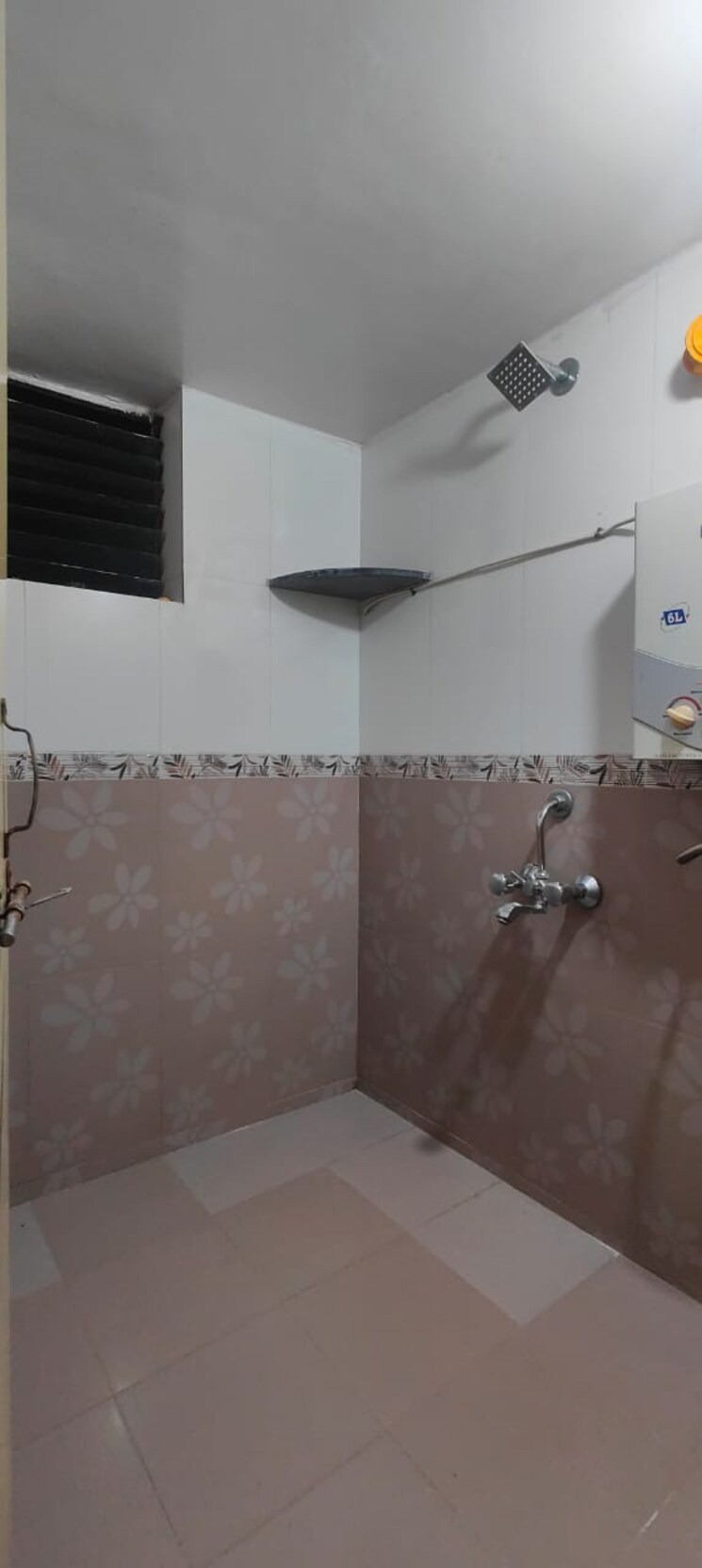 Bathroom, wadgaon sheri 1 Bedroom 620 Sq.Ft. Independent House In Wadgaon Sheri Pune 9305352