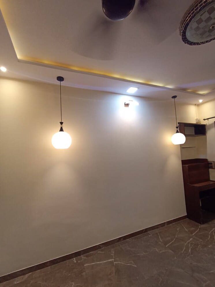 Room, bhandup east 1 Bedroom 425 Sq.Ft. Apartment In Bhandup East Mumbai 9305361