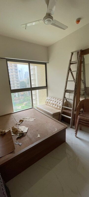 Team Area in 3 BHK Apartment at Lodha Bel Air, Jogeshwari West – for Rent