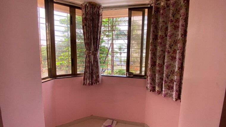 Room, seven-bungalow 3 Bedroom 1290 Sq.Ft. Apartment In Andheri West Mumbai 9305381