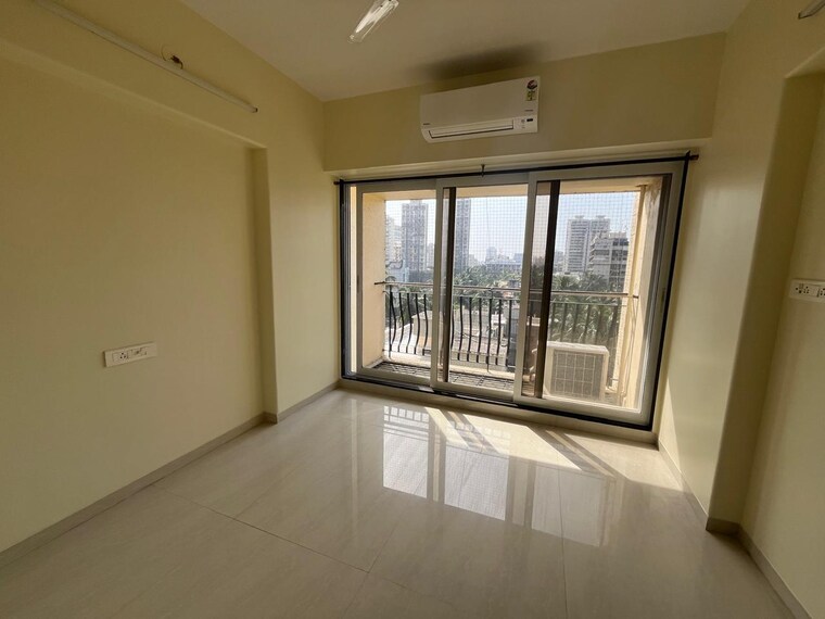 Room, seven-bungalow 3 Bedroom 1439 Sq.Ft. Apartment In Andheri West Mumbai 9305394