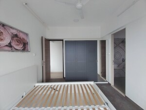Bedroom in 4 BHK Apartment at Worli – for Rent