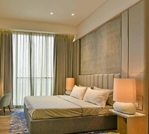 Bedroom in 4 BHK Apartment at Prabhadevi CHS, Prabhadevi – for Rent