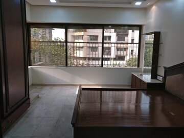 Balcony in 4 BHK Apartment at Prabhadevi CHS, Prabhadevi – for Rent