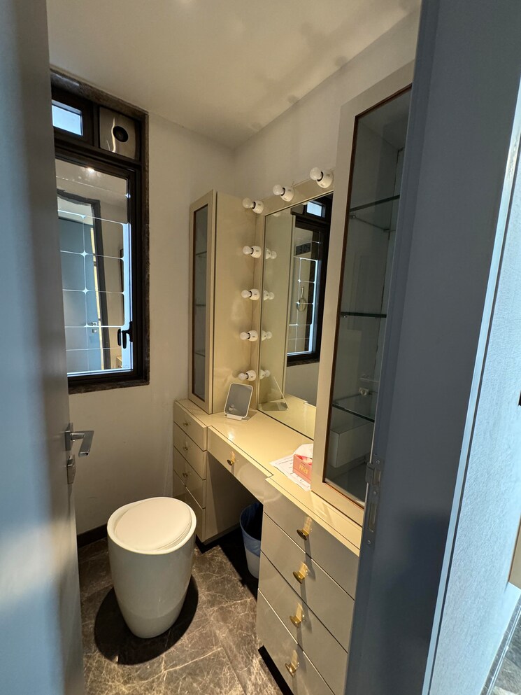 undefined, worli 4 Bedroom 2790 Sq.Ft. Apartment In Worli Mumbai 9305435