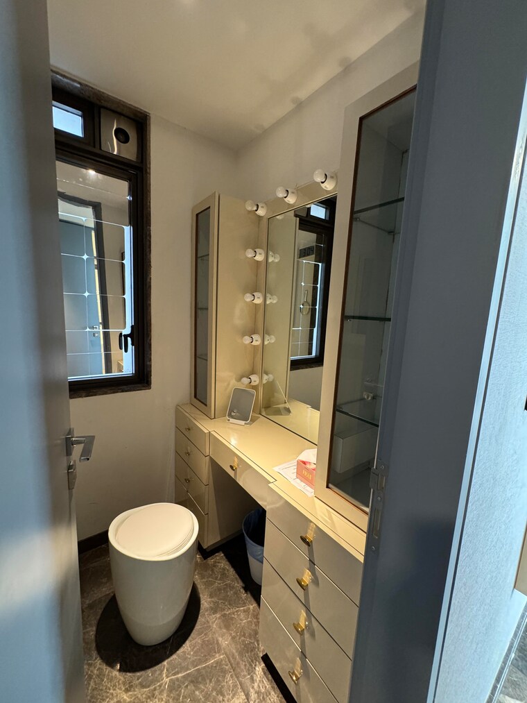 undefined, worli 4 Bedroom 2790 Sq.Ft. Apartment In Worli Mumbai 9305435