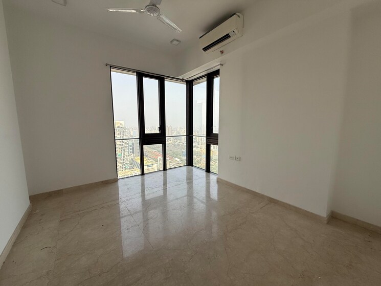 Room, worli 3 Bedroom 1932 Sq.Ft. Apartment In Worli Mumbai 9305442