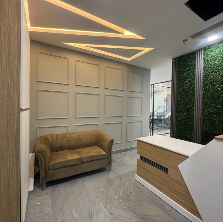 Room, urbtech-trade-centre Commercial Office Space 600 Sq.Ft. In Sector 132 Noida 9305466