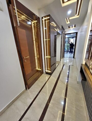Building Lobby in 2 BHK Builder Floor at Kalkaji – for Rent