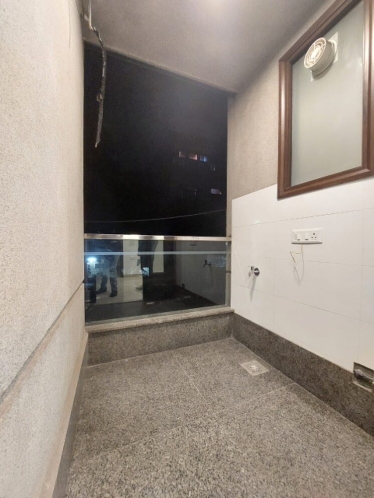 Balcony, kalkaji 2 Bedroom 1000 Sq.Ft. Builder Floor In Kalkaji Delhi 9305477