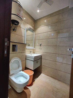 Attached Bathroom in 3 BHK Builder Floor at Chittaranjan Park – for Rent