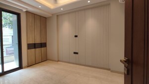 Master Bedroom in 3 BHK Builder Floor at Chittaranjan Park – for Rent