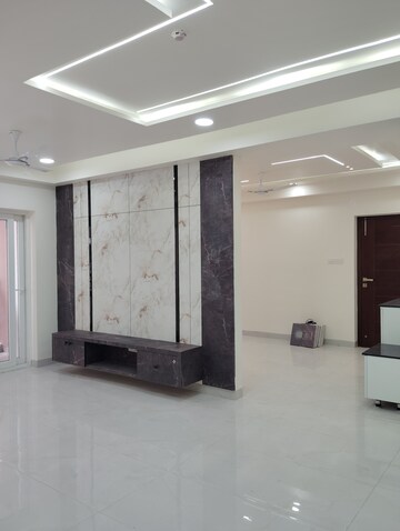 Furnished Amenities in 3 BHK Apartment at Poulomi Avante, Kokapet – for Rent