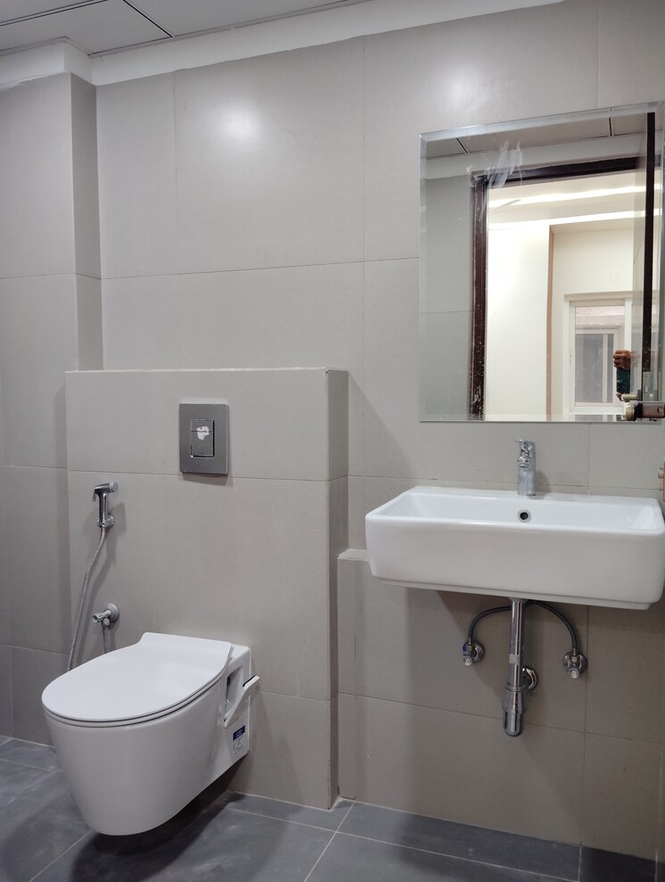Bathroom, poulomi-avante 3 Bedroom 1840 Sq.Ft. Apartment In Kokapet Hyderabad 9305496