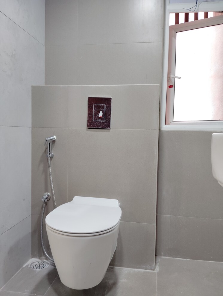 Bathroom, poulomi-avante 3 Bedroom 1840 Sq.Ft. Apartment In Kokapet Hyderabad 9305496