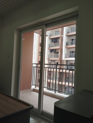 Room in 3 BHK Apartment at Poulomi Avante, Kokapet – for Rent