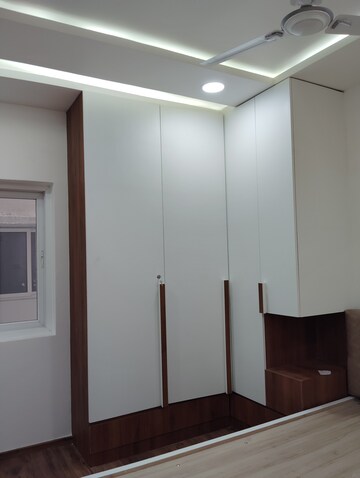 Room in 3 BHK Apartment at Poulomi Avante, Kokapet – for Rent