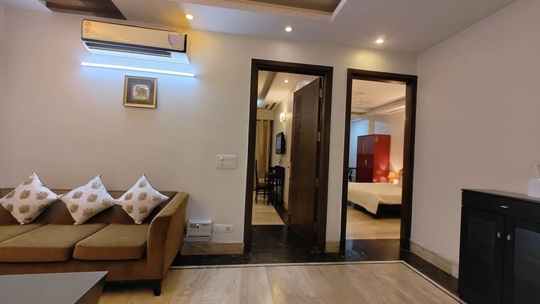 Living Room, chittaranjan park 3 Bedroom 233 Sq.Yd. Builder Floor In Chittaranjan Park Delhi 9305497