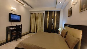 Master Bedroom in 3 BHK Builder Floor at Chittaranjan Park – for Rent