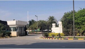 3 BHK Builder Floor – Garden View at DLF Alameda Independent Floors, Sector 73 - for Sale