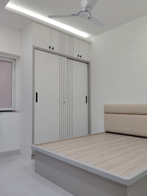 Room in 3 BHK Apartment at Poulomi Avante, Kokapet – for Rent