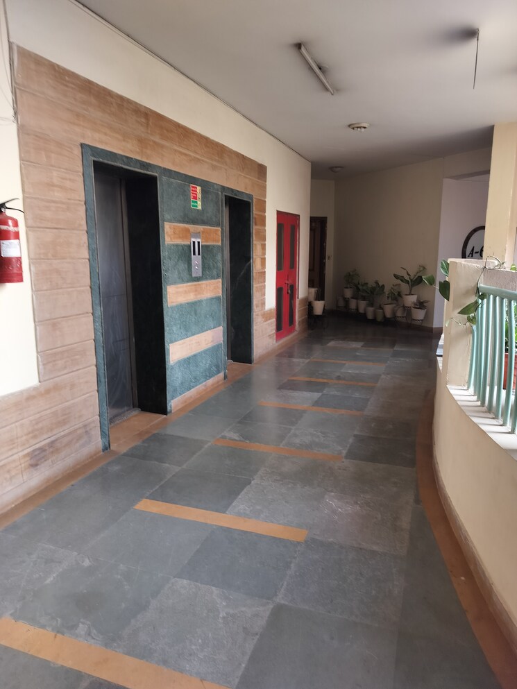  Parking, eldeco-ananda 4 Bedroom 2250 Sq.Ft. Apartment In Sector 48 Noida 9305504