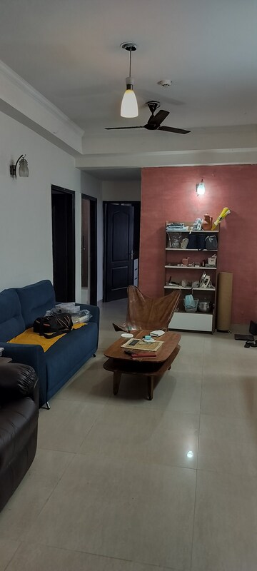 Living Room in 3 BHK Apartment at Amrapali Eden Park, Sector 50 – for Rent