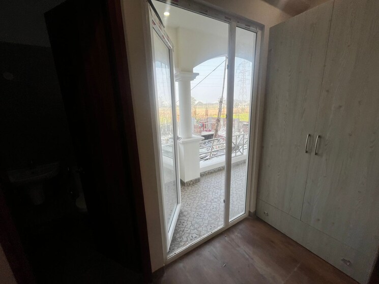 Room, dhakoli 3 Bedroom 1125 Sq.Ft. Apartment In Dhakoli Zirakpur 9305510