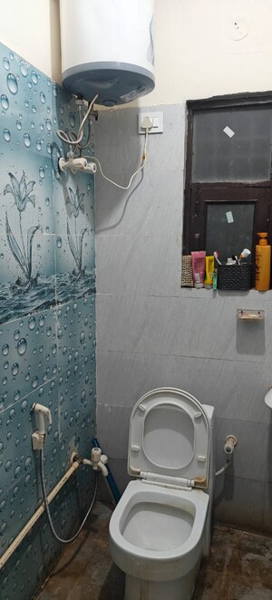 Bathroom in 1.5 BHK Builder Floor at Homes 121, Sector 121 – for Rent