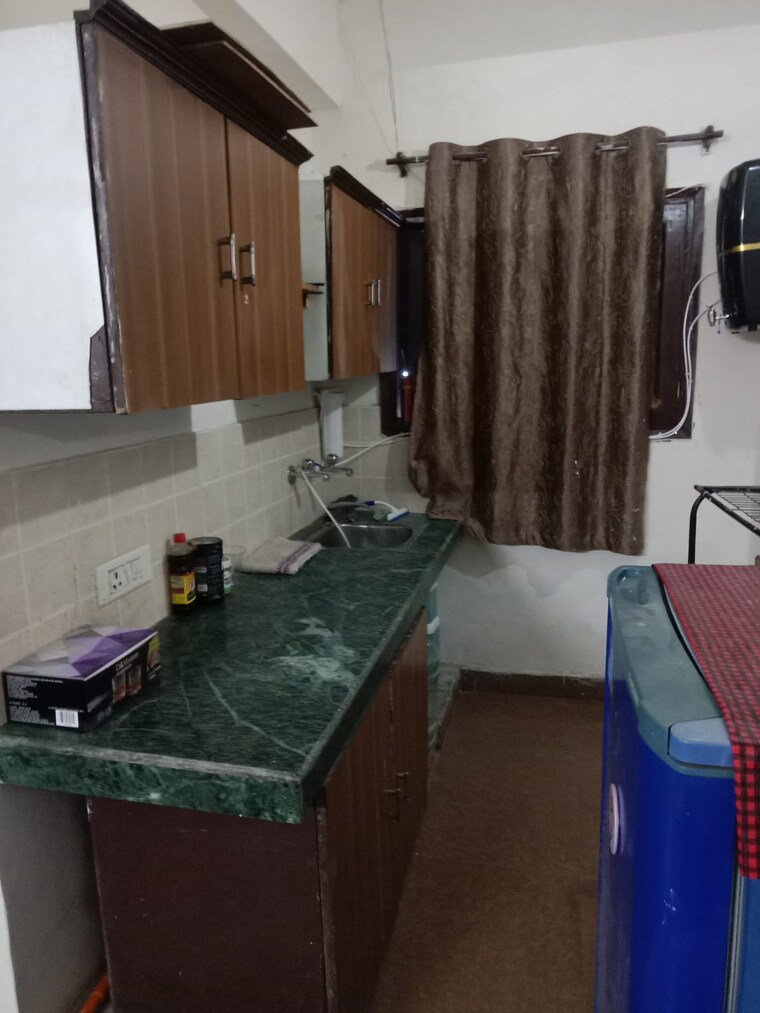 Kitchen, dhakoli 1 Bedroom 450 Sq.Ft. Apartment In Dhakoli Zirakpur 9305522