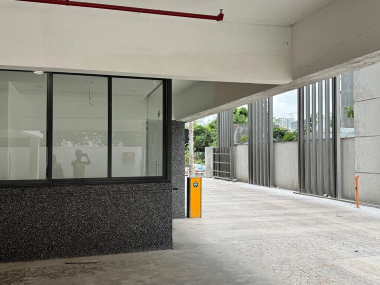  Parking, mantra-mirari 2 Bedroom 895 Sq.Ft. Apartment In Koregaon Park Pune 9305526