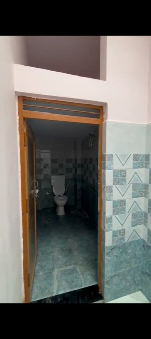 Attached Bathroom in 2 BHK Independent House at Alamnagar – for Sale