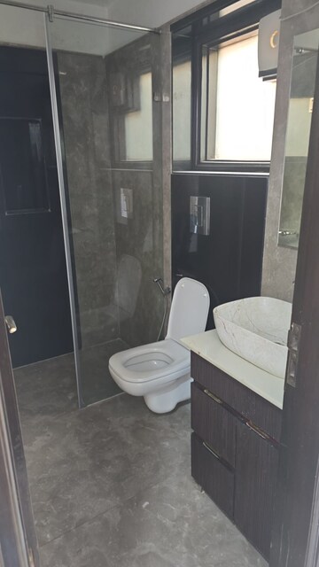 Bathroom in 3 BHK Builder Floor at Greater Kailash Part 3 – for Rent