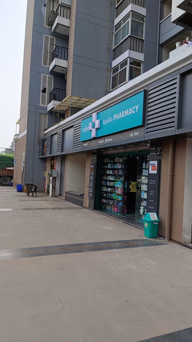 Exterior View, saviour-park Commercial Shop 290 Sq.Ft. In Mohan Nagar Ghaziabad 9305648