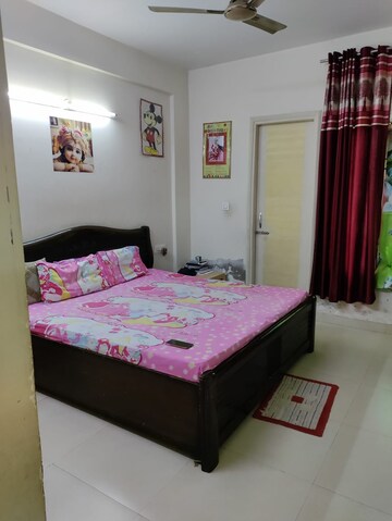Bedroom in 3 BHK Apartment at Silver City Heights, Ambala Highway – for Rent