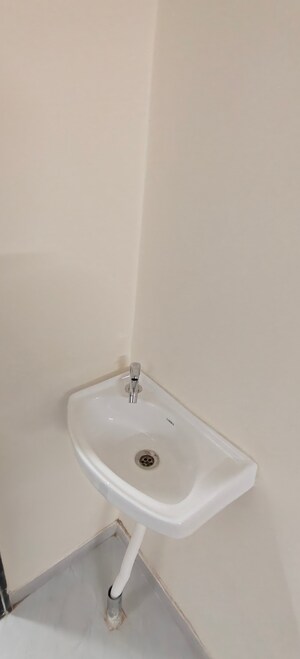 Bathroom in 1 RK Independent House at Gokhalenagar – for Rent