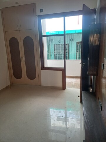 3 BHK Builder Floor For Rent in RPS Palm Drive, Sector 88