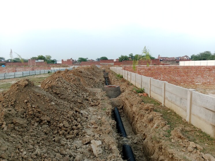 undefined, laramda  220 Sq.Yd. Plot In Laramda Agra 9305746